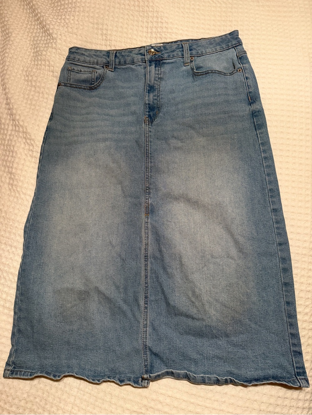 Time and Tru Light Blue Denim Midi Skirt